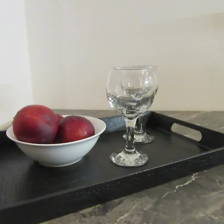 με θεα το λιμανι Apartment
